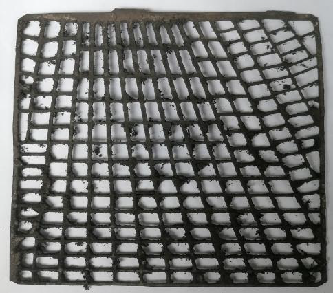 Изображение прокатно-штампованной решетки по окончании срока службы