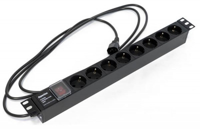 SHE19-8SH-S-2.5IEC Блок розеток 19" горизонтальный, 8 розеток Schuko 10А, кабель 2,5м
